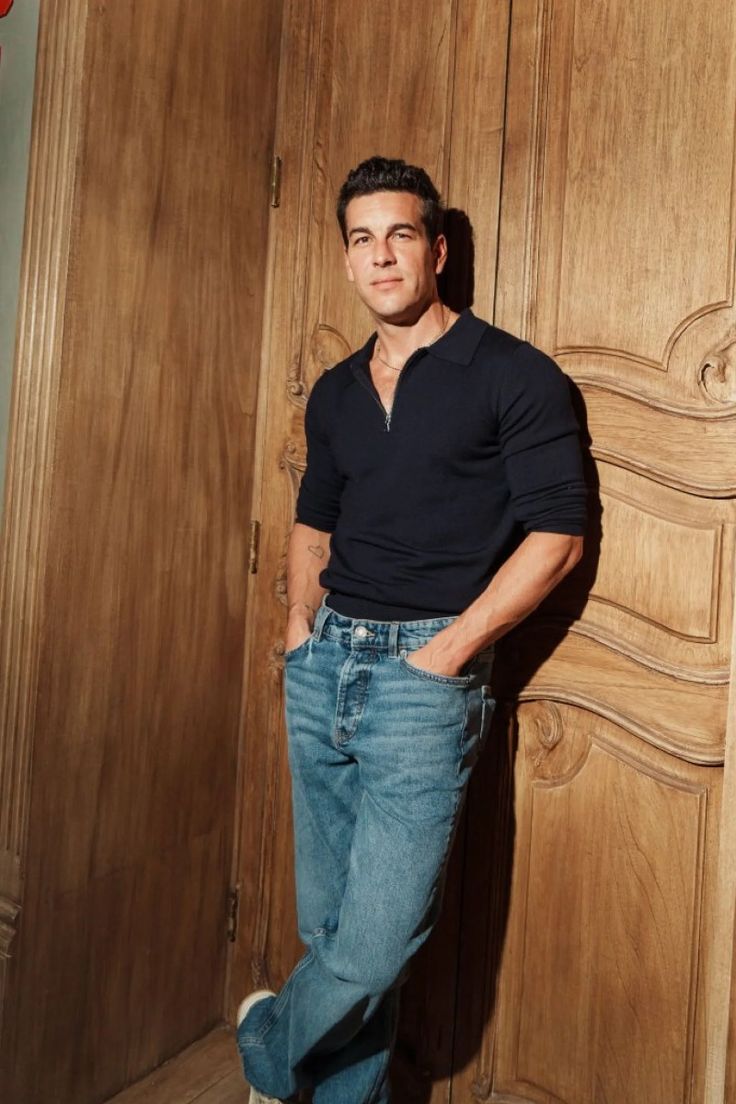 5 Peças Essenciais que Todo Homem Precisa Ter no Guarda-Roupa