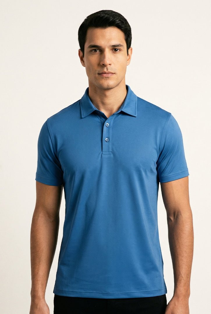 Polo masculina azul profundo em piquet poliamida San Marino, tecido leve com toque suave e estilo elegante