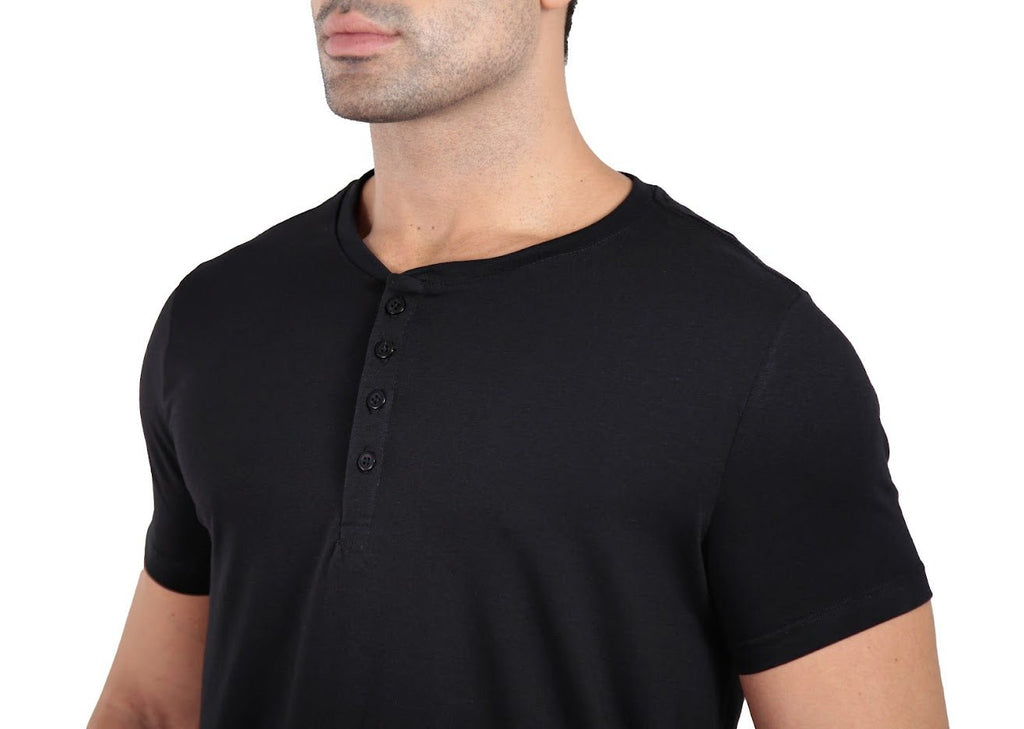 Camiseta henley preta masculina em algodao egipcio, estilo moderno casual elegante e confortavel