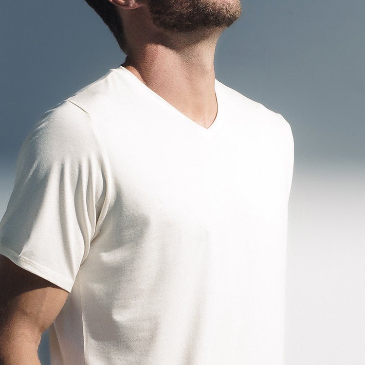 Camiseta masculina branca nilo algodao egipcio, toque macio e caimento leve para o dia a dia