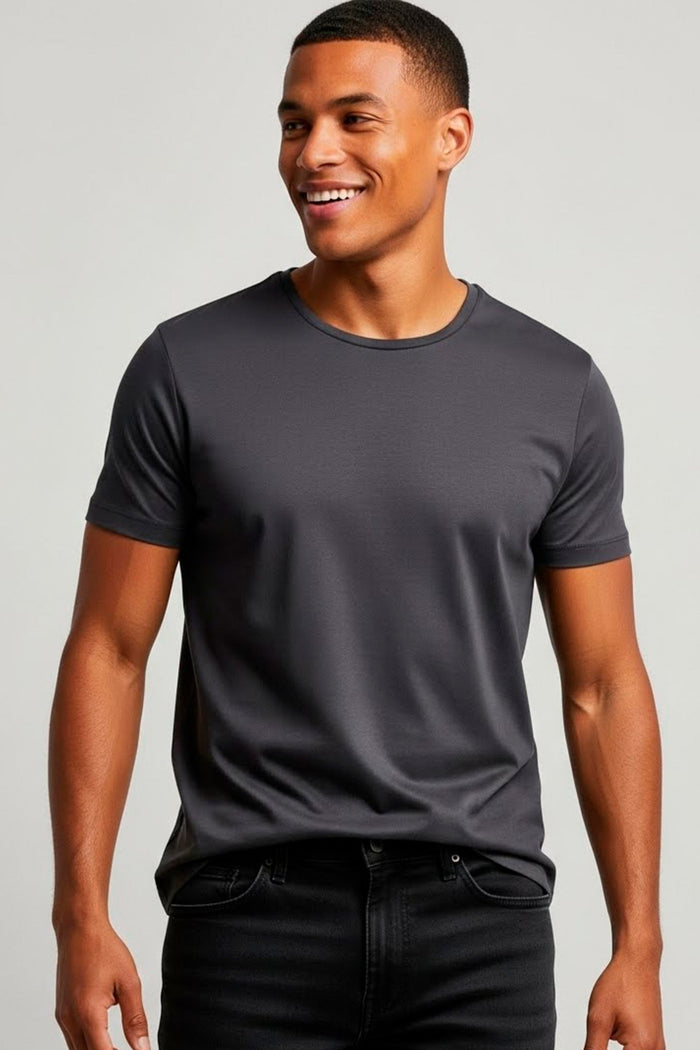 Camiseta masculina chumbo moderna em algodao premium confortavel ideal para estilo casual masculino
