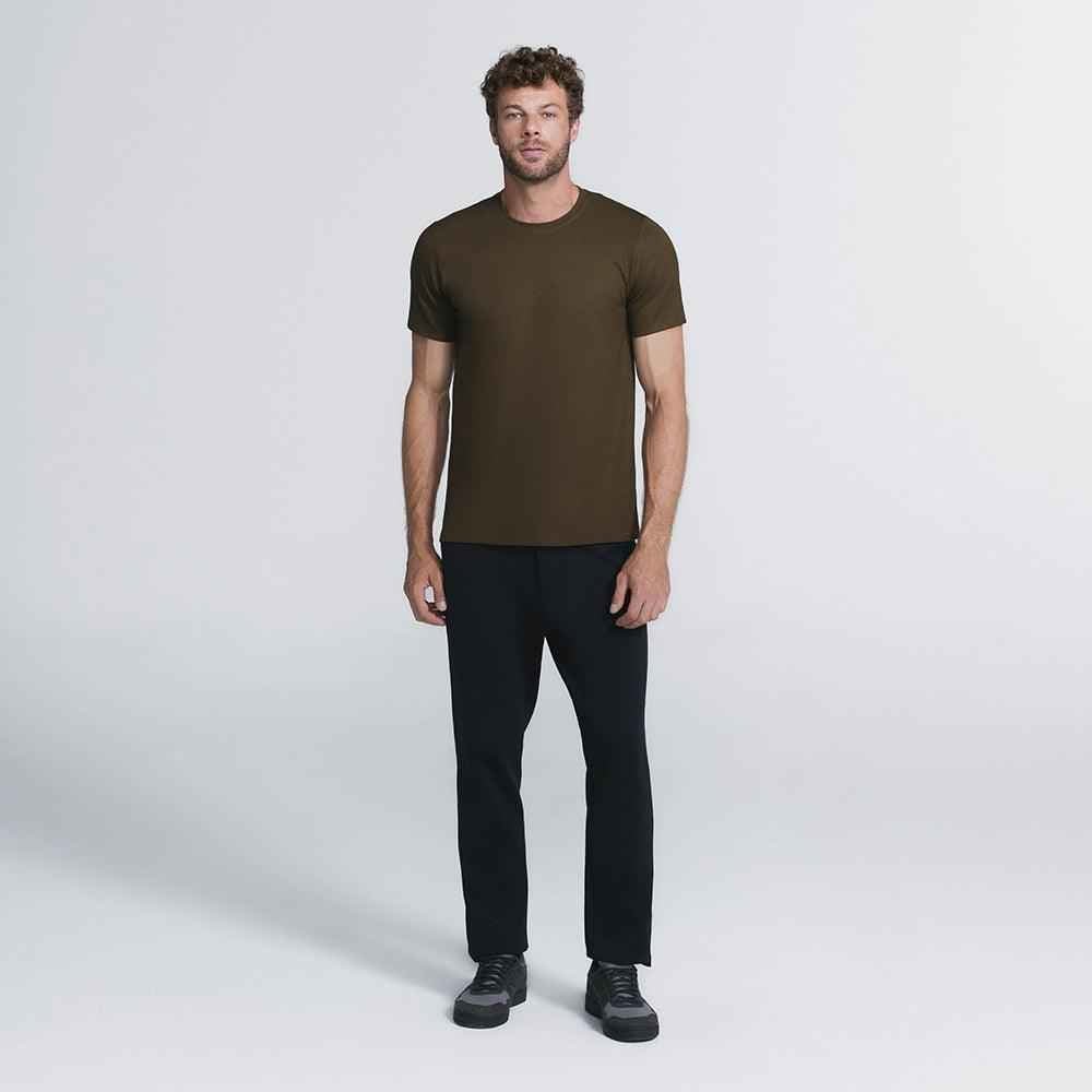 Camiseta masculina verde floresta Core E-Tech, visual sofisticado com tecido encorpado e duravel