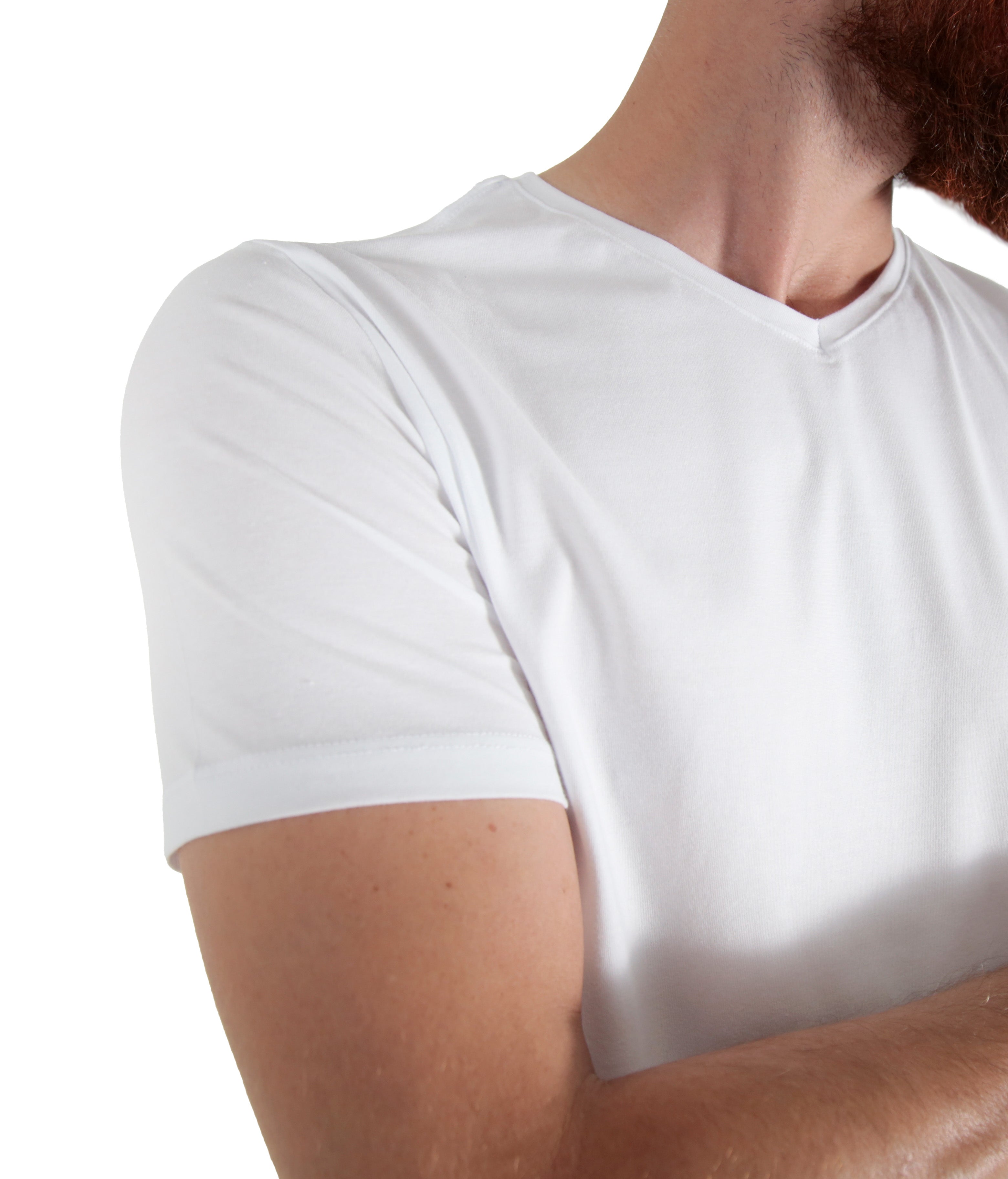 Camiseta masculina branca nilo em algodao egipcio, tecido premium macio e confortavel com estilo elegante