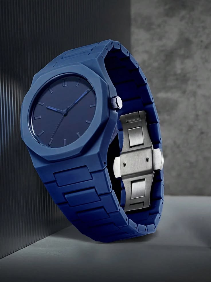 Relogio Oruss masculino azul marinho, estilo moderno com presenca marcante e acabamento premium