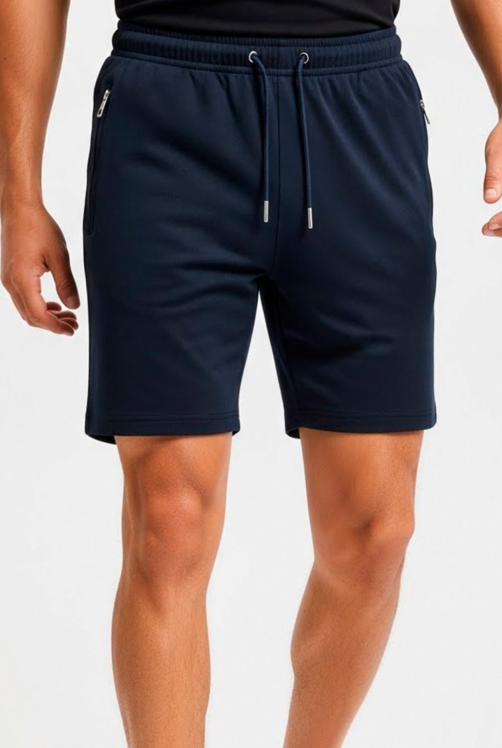 Short fitness azul marinho em poliamida dry freedom, tecido leve e resistente com alta elasticidade para garantir liberdade de movimento e conforto prolongado