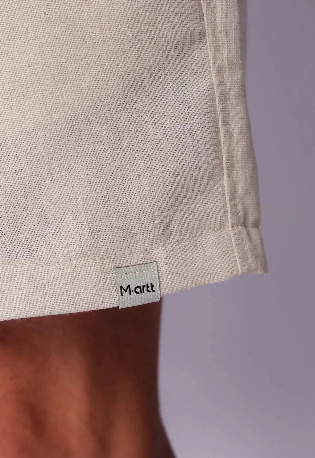 Shorts masculino bege linho, estilo casual moderno com conforto e respirabilidade